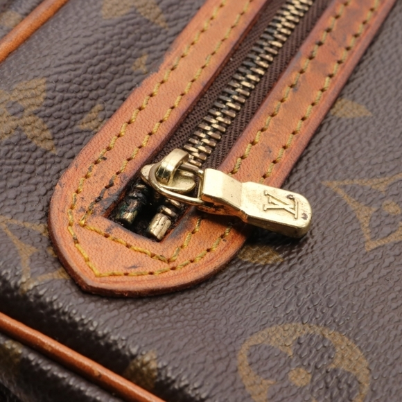 Louis Vuitton Saint germain 28 Monogram Shoulder Bag Leather Brown - Picture 5 of 7